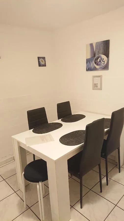 2-Zimmerwohnung Berlino Germania